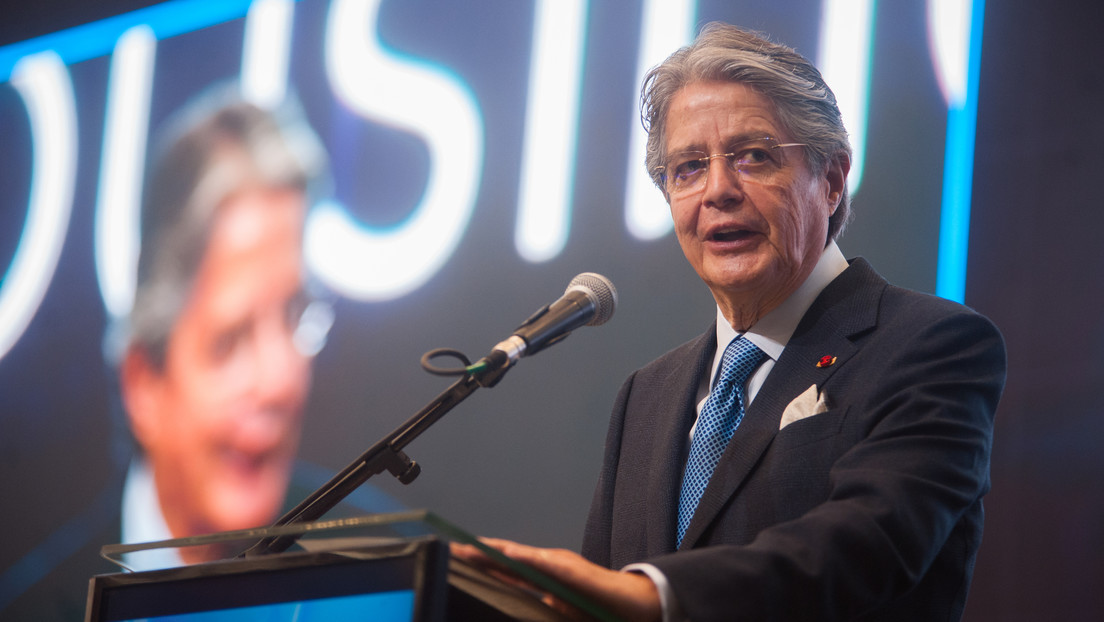 Guillermo Lasso presenta las pruebas con las que se defenderá en el juicio político en su contra