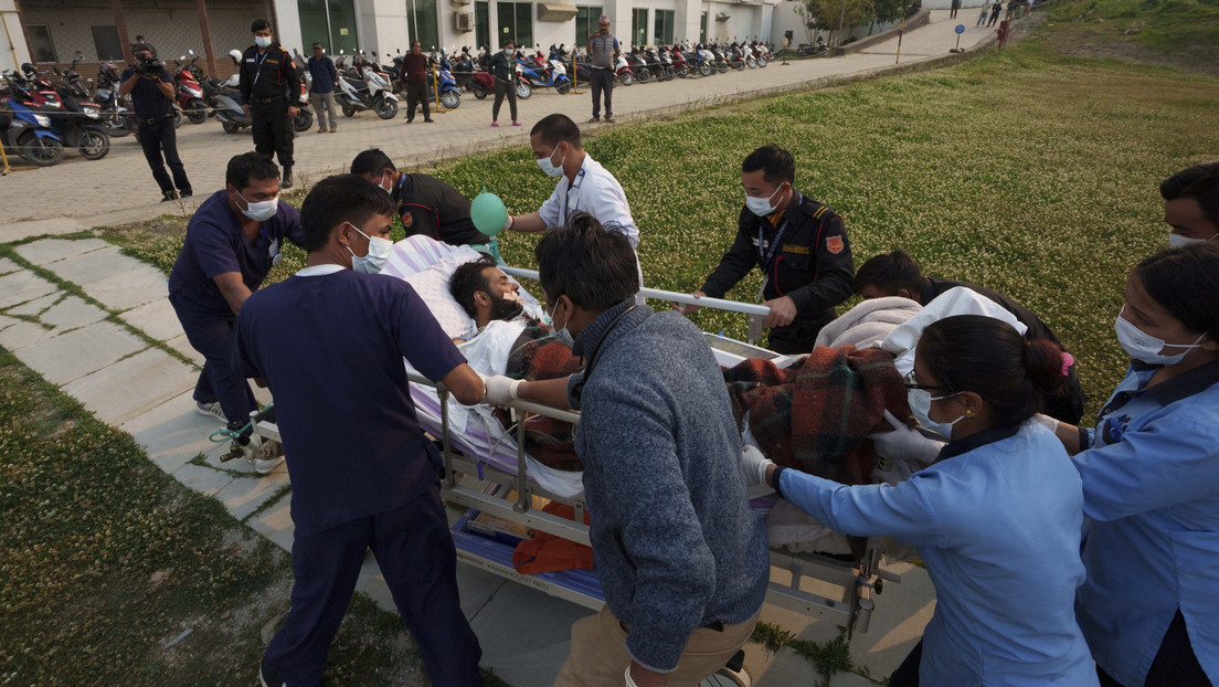 Hallan con vida a un escalador desaparecido hace tres días en una montaña de Himalaya