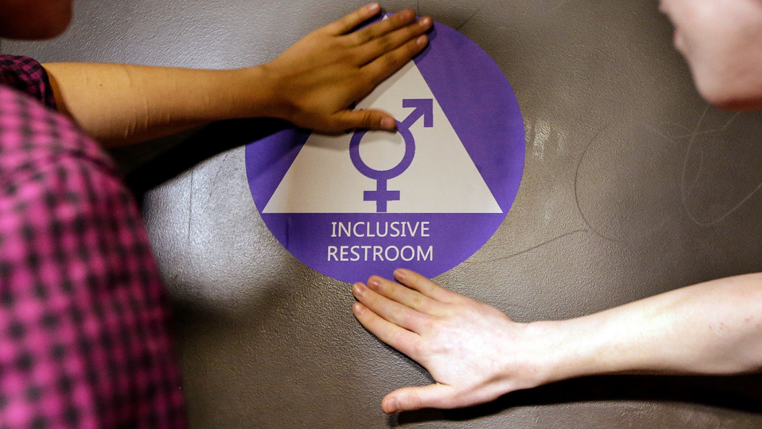 Revelan que 1 de cada 4 adolescentes en EE.UU. se identifica como lesbiana, gay o bisexual