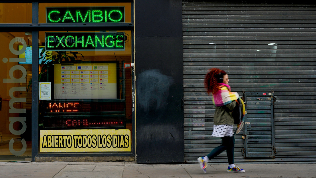 Incertidumbre, temores y cautela: el impacto de la crisis económica en Argentina