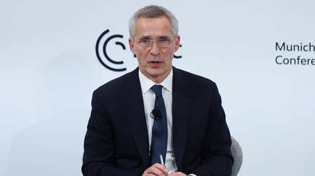 Stoltenberg: "Cualquier envío de ayuda letal de China a Rusia sería un error histórico"
