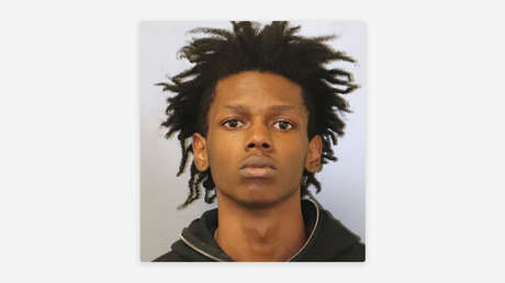 Policía de EE.UU. busca a un joven "armado y peligroso" sospechoso de tres homicidios a menores