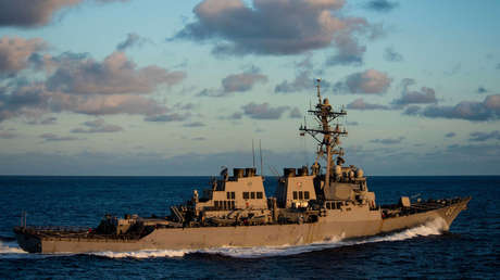 EE.UU. desafía a China enviando un buque de misiles guiados a las cercanías de las islas Spratly