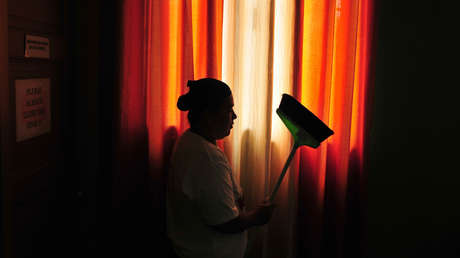 Denuncian en España a empresas ofertantes de trabajadoras domésticas filipinas por discriminación