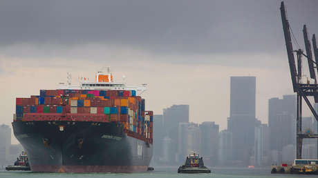 Exsecretario del Tesoro Larry Summers: EE.UU. se está quedando "solo"