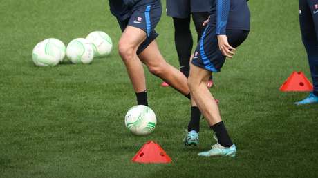 Muere un futbolista tras prenderse fuego en protesta contra el "Estado policial" en Túnez