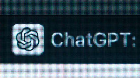 Renombrado escritor israelí compara ChatGPT con armas de destrucción masiva