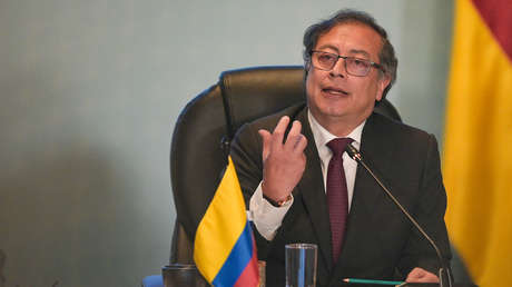 Gustavo Petro: "Los pobres están subsidiando a quienes tienen un Toyota con el precio de la gasolina"