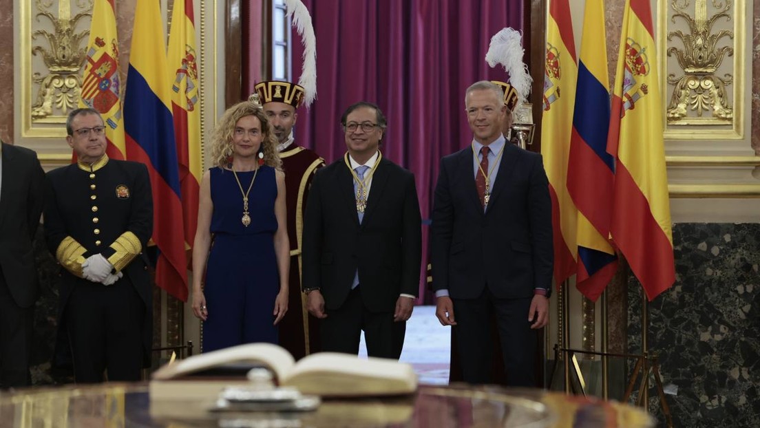 "Extinguirnos o cambiar": Las claves del discurso de Petro en el Congreso de España