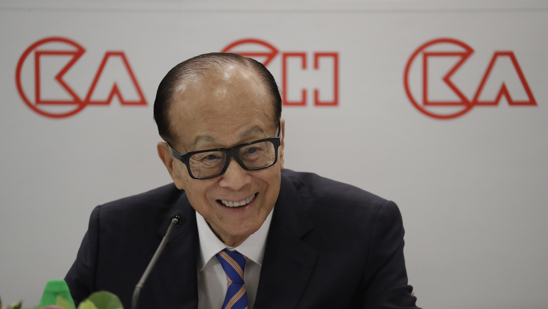 El hombre más rico de Hong Kong respalda a la empresa que desafía la IA con un "cerebro cíborg"