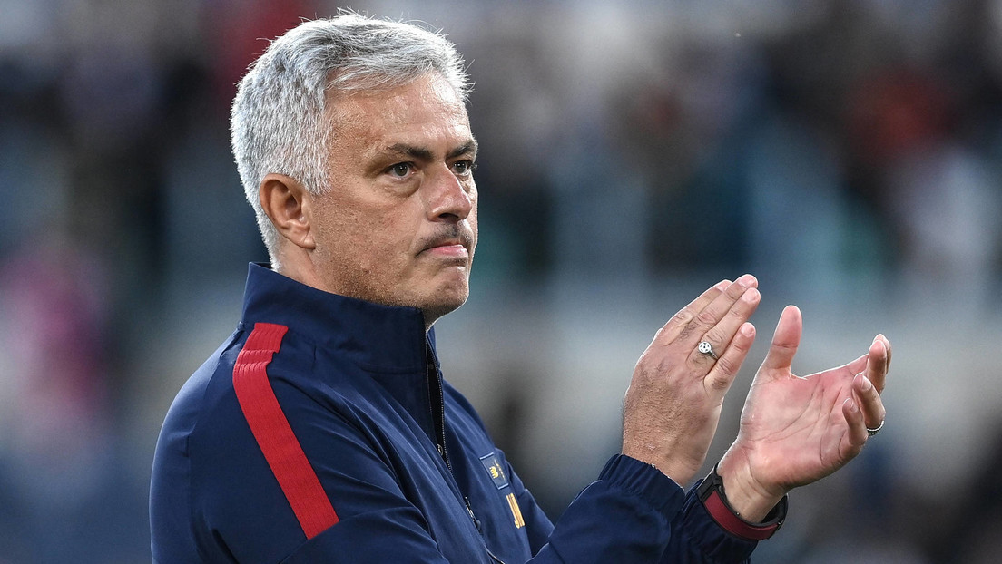 Reportan que el PSG ya está negociando con Mourinho