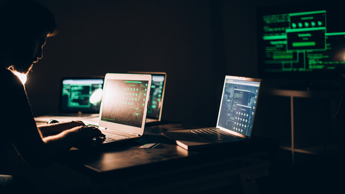 FT revela un "bullicioso" mercado digital donde se negocia con secretos de EE.UU.