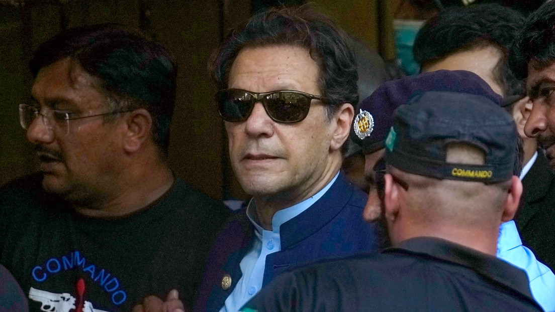 Imran Khan llama a sus simpatizantes a manifestarse por la "libertad"