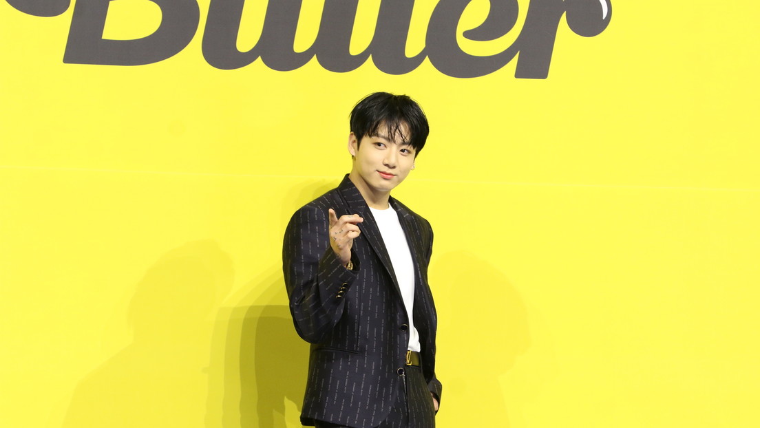 La estrella de la banda K-pop BTS recibe amenazas de muerte y sus fans piden que lo protejan