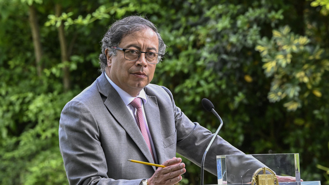 Petro: "Latinoamérica vive una crisis en el proyecto democrático"