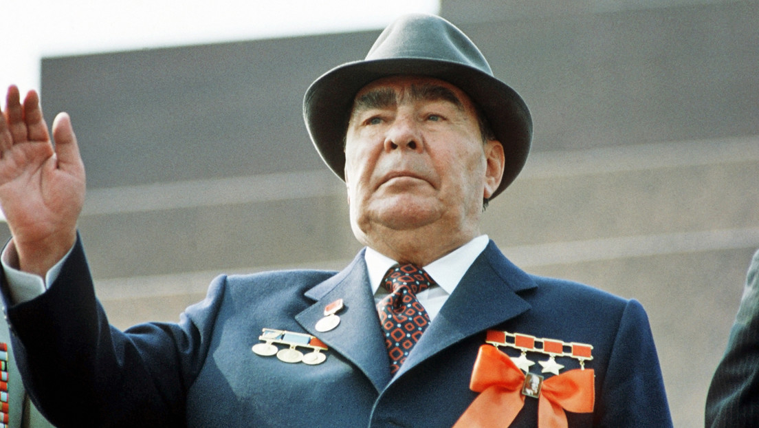 Planean privar al exlíder soviético Leonid Brézhnev del título de ciudadano honorario de Kiev
