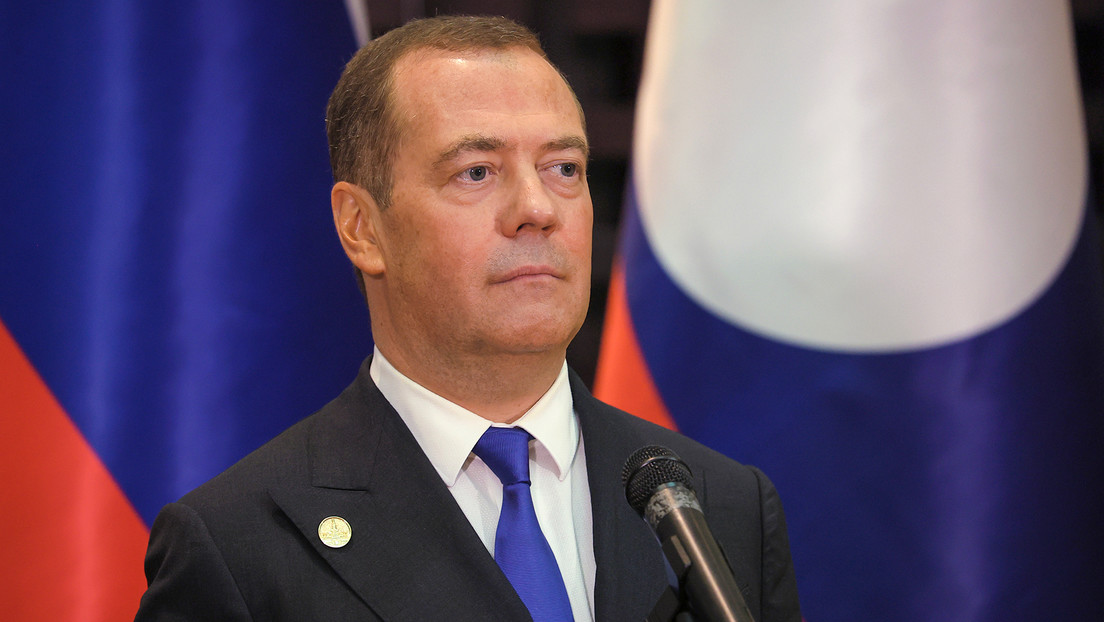 Medvédev: El objetivo de EE.UU. es destruir Rusia, pero "no lo permitiremos"