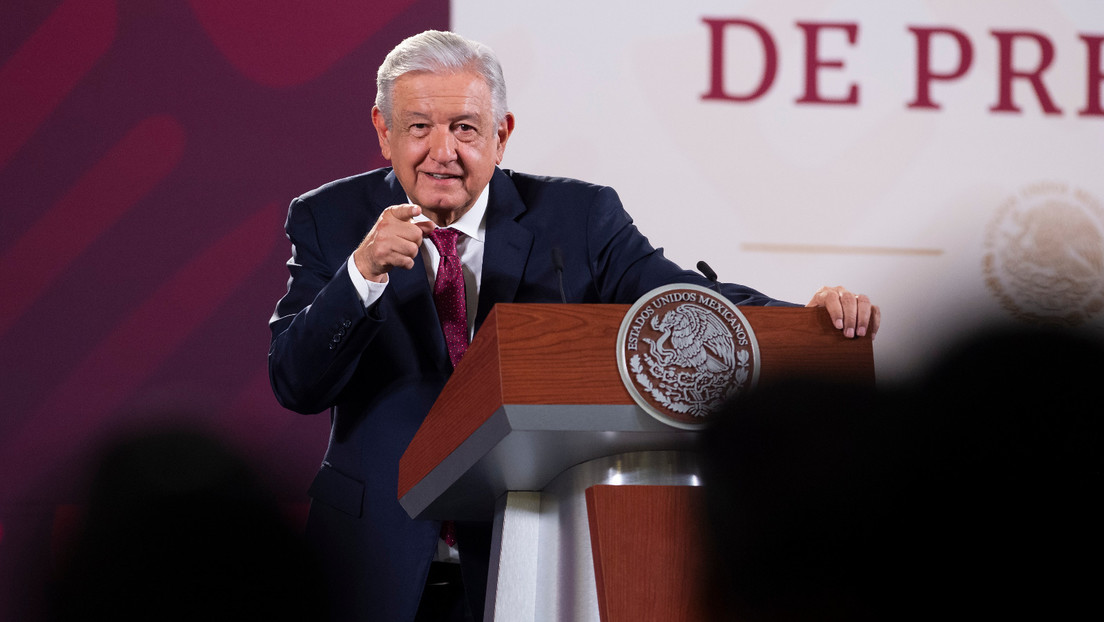López Obrador no descarta que su gobierno participe en la compra de Banamex