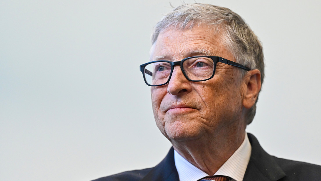 Bill Gates vaticina la aparición de un asistente personal con IA que acabará con Google y Amazon
