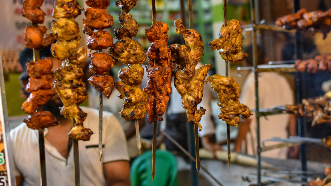 La IA podría reemplazar a millones de empleados del sector de comida rápida en los próximos años