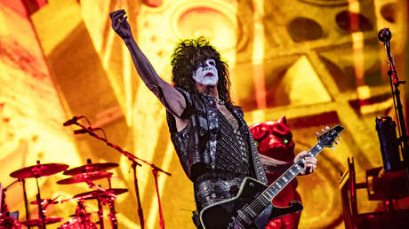 Vocalista de Kiss arremete contra los adultos que "normalizan" el cambio de sexo en niños