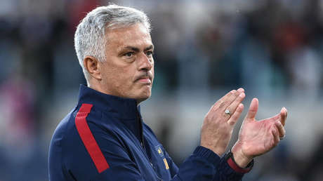 Reportan que el PSG ya está negociando con Mourinho