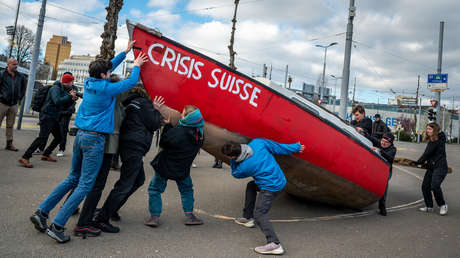 Escándalo en Credit Suisse: reportan que los altos ejecutivos se asignaron multimillonarias primas durante años