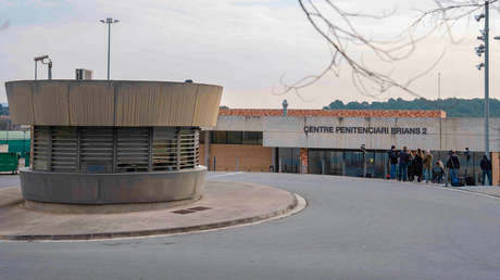 "En cada declaración ha dado una versión diferente": revalidan la prisión preventiva para Dani Alves