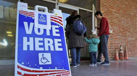 Crece la polémica por la censura gubernamental y la actuación parcial del FBI en EE.UU.