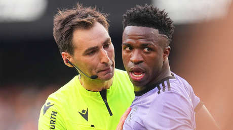 Brasil pide a España y a la FIFA que tomen medidas tras los ataques racistas contra Vinícius