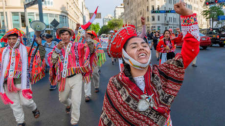 Racismo en Perú: Sondeo revela que 23 % de la población tilda a pueblos indígenas de "obstáculos"