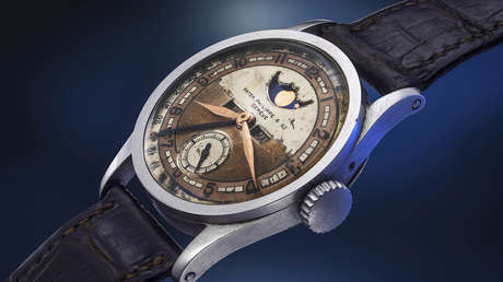 Venden un reloj del último emperador de China por una suma récord durante una subasta