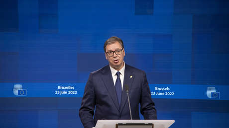 Vucic se declara "orgulloso" de la política exterior independiente de Serbia