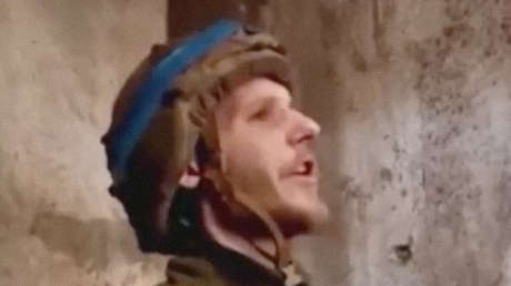 Una universidad española cancela una exposición de un soldado ucraniano tras la polémica por su ideología neonazi