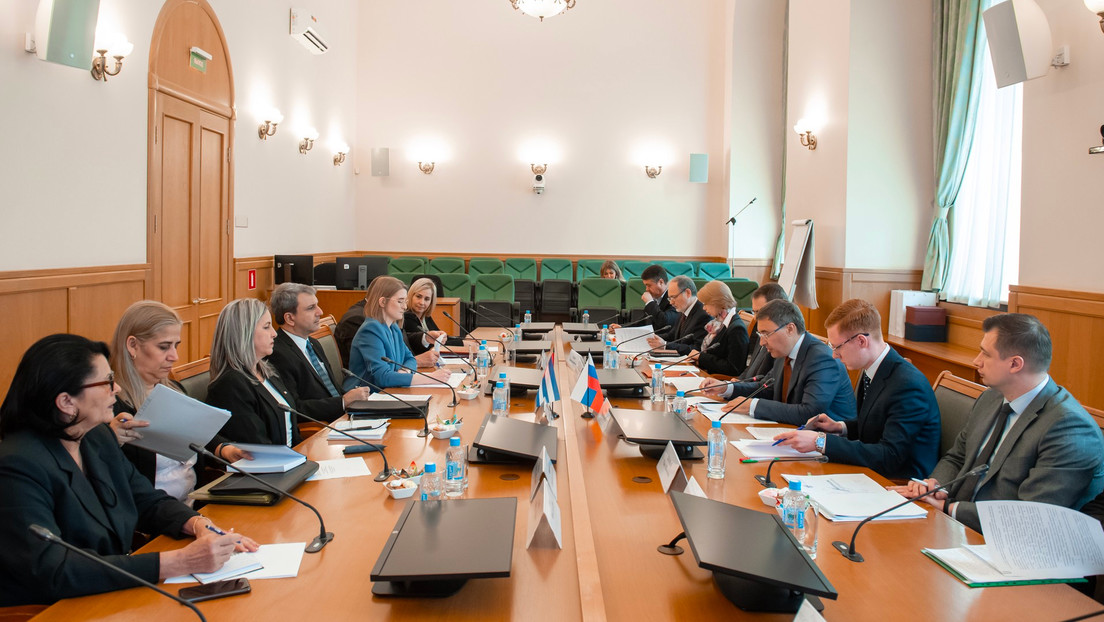 Ministro ruso: La cooperación con Cuba en ciencia y educación tiene "grandes perspectivas"