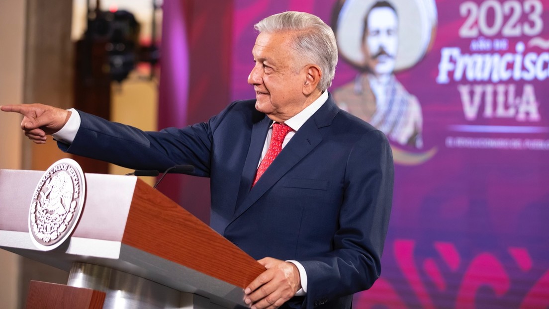 "No inclinaré la balanza": López Obrador tras cenar con los aspirantes presidenciales de su partido