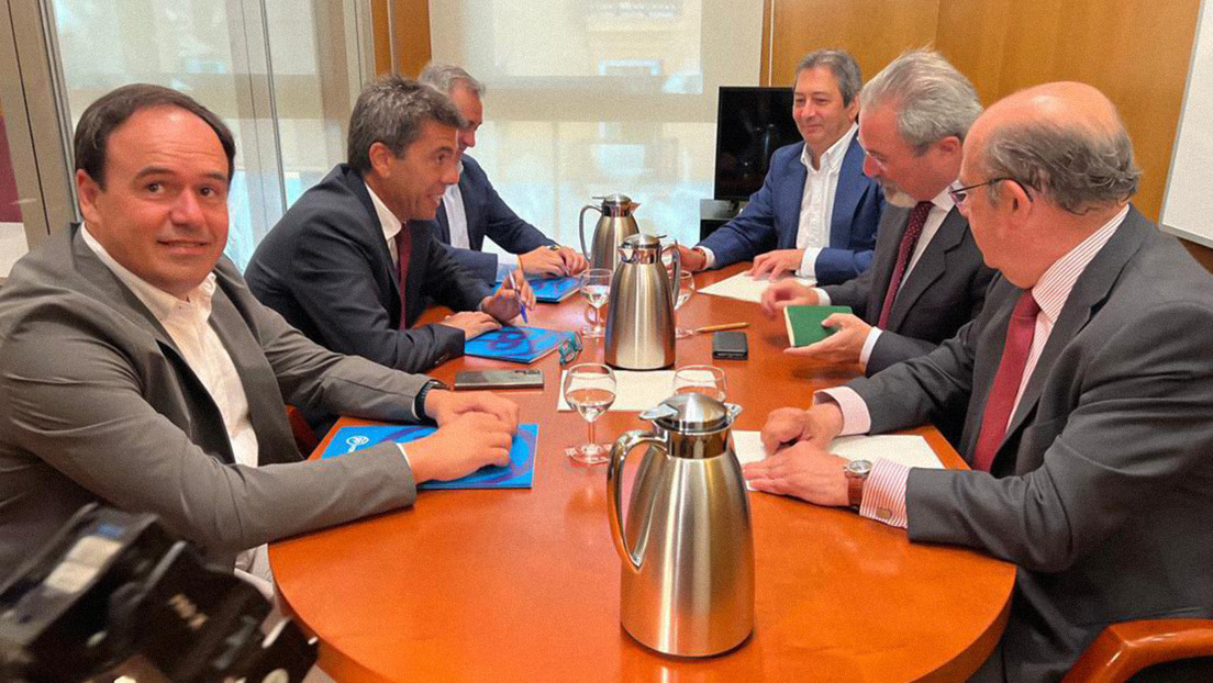 La extrema derecha entra por segunda vez en un Gobierno regional en España