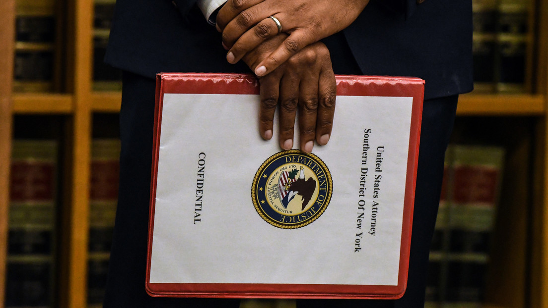 Un soldado de EE.UU. se declara culpable de intentar ayudar a terroristas a matar a tropas de su país