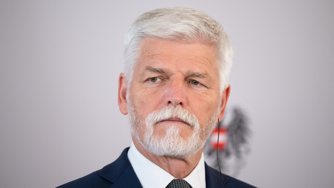 Presidente checo: "Los rusos que viven en Occidente deben ser vigilados mucho más de cerca que antes"