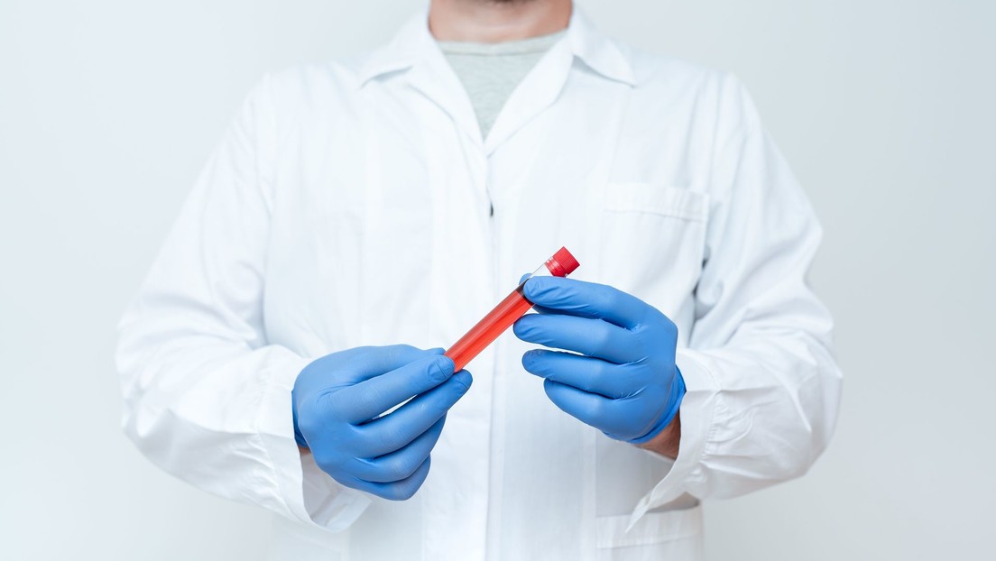 Planean someter a un millón de británicos a un análisis de sangre que podría detectar 50 tipos de cáncer