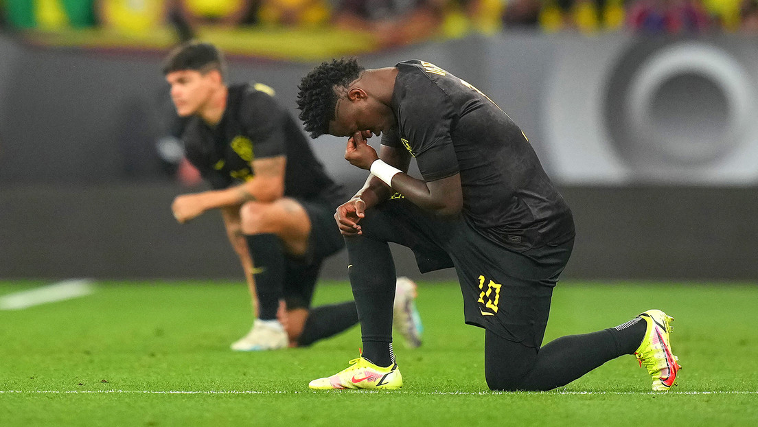 Un amigo de Vinícius Júnior sufre ataque racista en un estadio en España