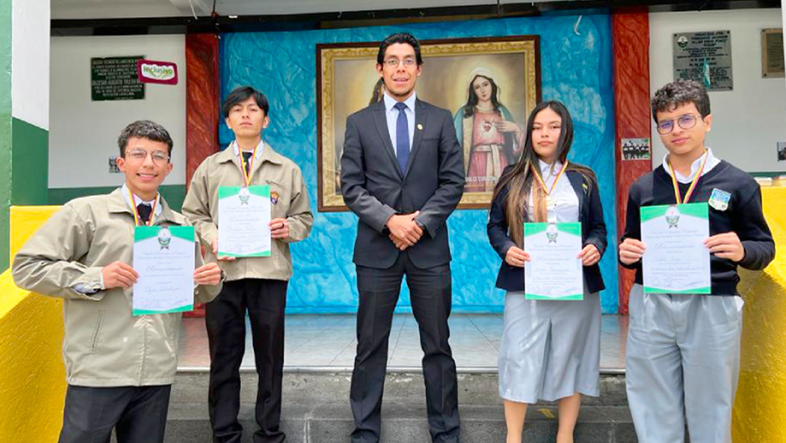 ¿Por qué han nominado al profesor ecuatoriano Diego Rodríguez al 'Nobel' de educación?