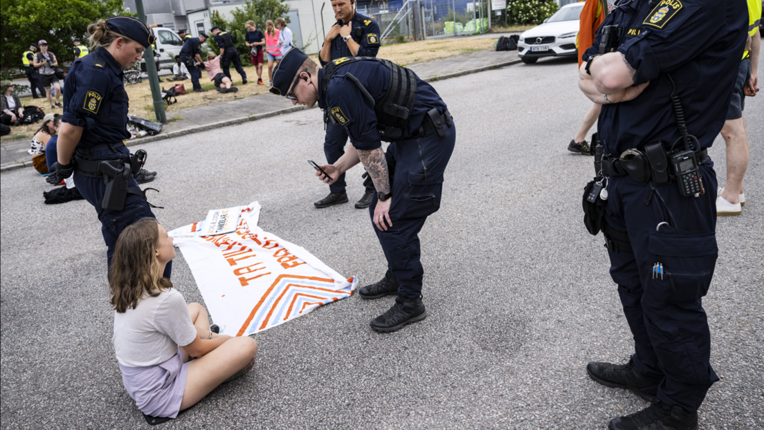 Detienen a Greta Thunberg después de una protesta de cinco días en Suecia