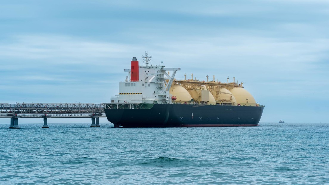 La empresa japonesa Mitsui continuará en un proyecto de gas licuado con Rusia