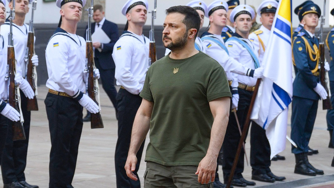 Zelenski no considera posibles las elecciones presidenciales mientras dure la ley marcial