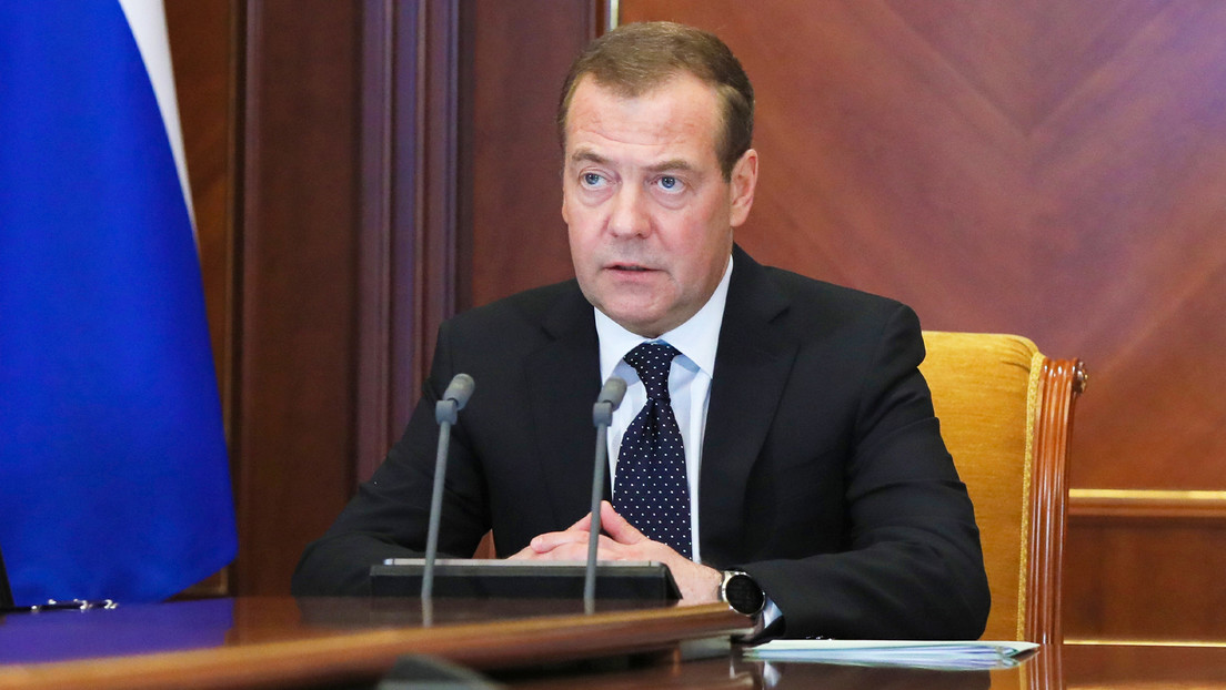 Medvédev: "La división y la traición son el camino hacia la mayor de las tragedias"