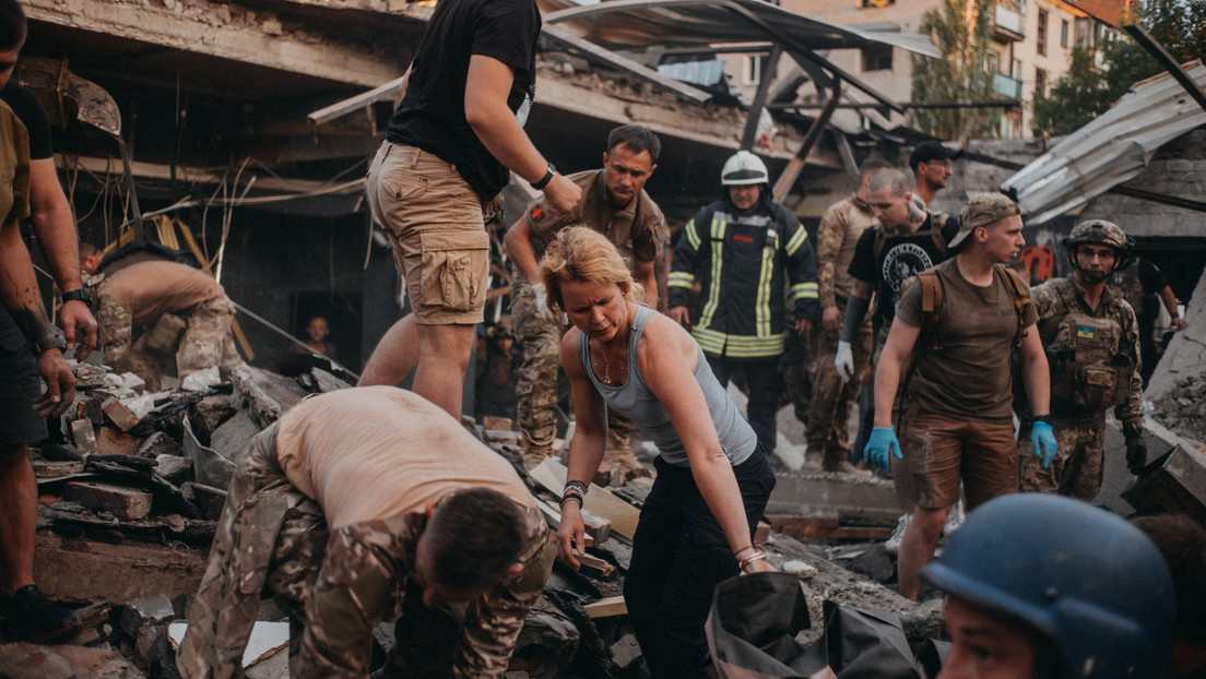 Zajárova: "Traer a ciudadanos colombianos a un sitio de uso militar es una provocación"