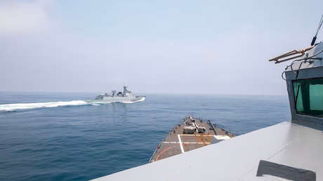 Publican imágenes de la cuasi colisión entre un destructor chino y otro de EE.UU. (VIDEO)