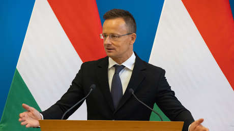 Hungría: La UE está en una "histeria de sanciones" por la "psicosis de guerra de algunos políticos"