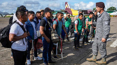 Más huellas y un perro: nuevas pistas sobre los niños perdidos en la selva en Colombia